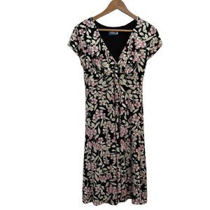 Majamas Floral V Neck Maternity Nursing Dress size M